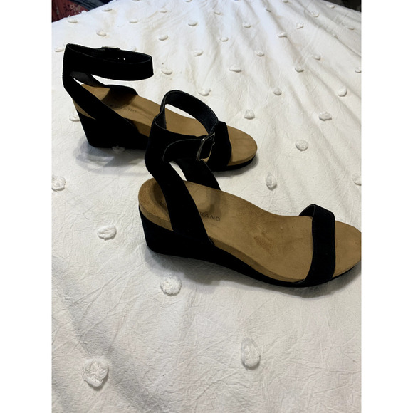 Lucky Brand Kanoa Sandals 9M Womens Black Platform Wedge Strappy Leather 40 - Picture 2 of 5